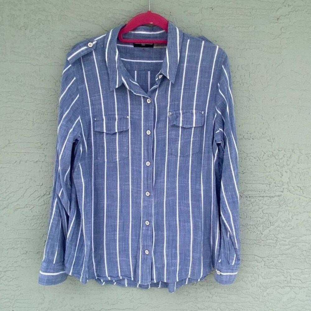 Karl Lagerfeld Paris Women's XL Blue Striped Button-Up Shirt